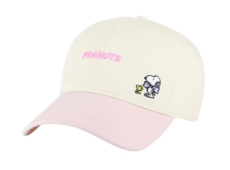 Snoopy Colorful Life Collection Dual-Color Baseball Cap (Pink)