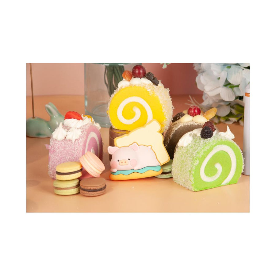 LuLu the Piggy Collection Fridge Magnet (Toast A)