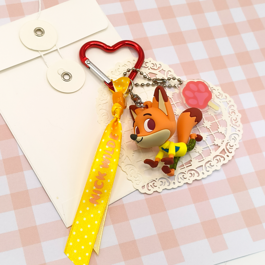 Disney Zootopia Collection Running Figure Pendant(Nick)